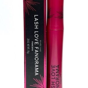 Mary Kay Lash Love Fanorama Mascara - Bold Pink